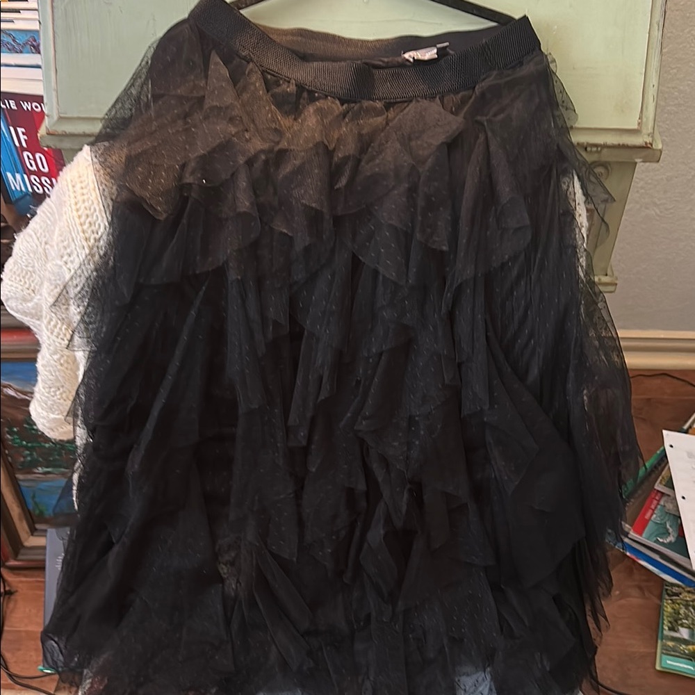 Elegant Black Layered Skirt anthrop
